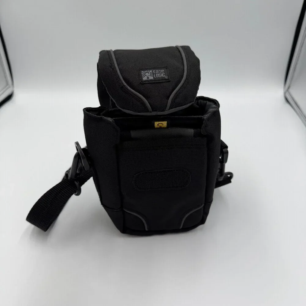Case Logic Black Soft Padded Digital Camera Case Holder, 3x4x6, w/SD Reader Case